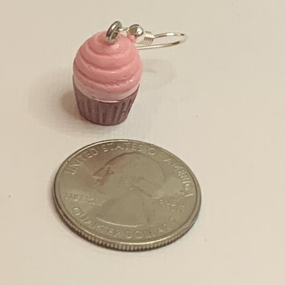 Cupcake Earring, Funny Food Earring, Gift Idea, Baking Earring, Chef Earring - Picture 5 of 5